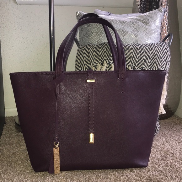 vince camuto leila small tote